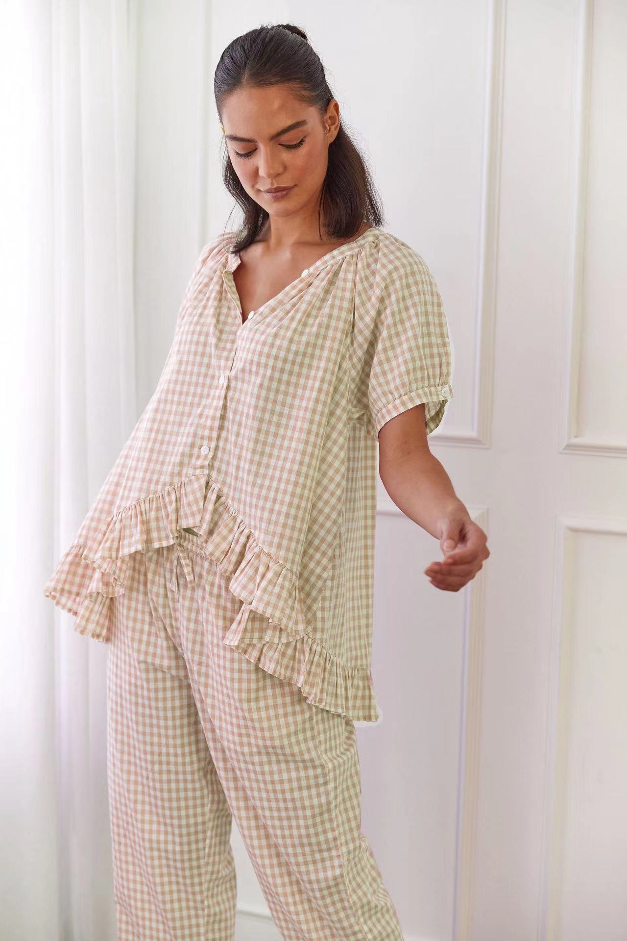 Women's Set with Shirt and Pants – Light Cotton – Relaxed Fit – Ruched Details