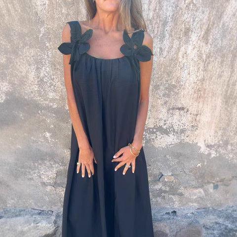 Women’s Maxi Dress – Relaxed Fit – Floral Shoulder Detail
