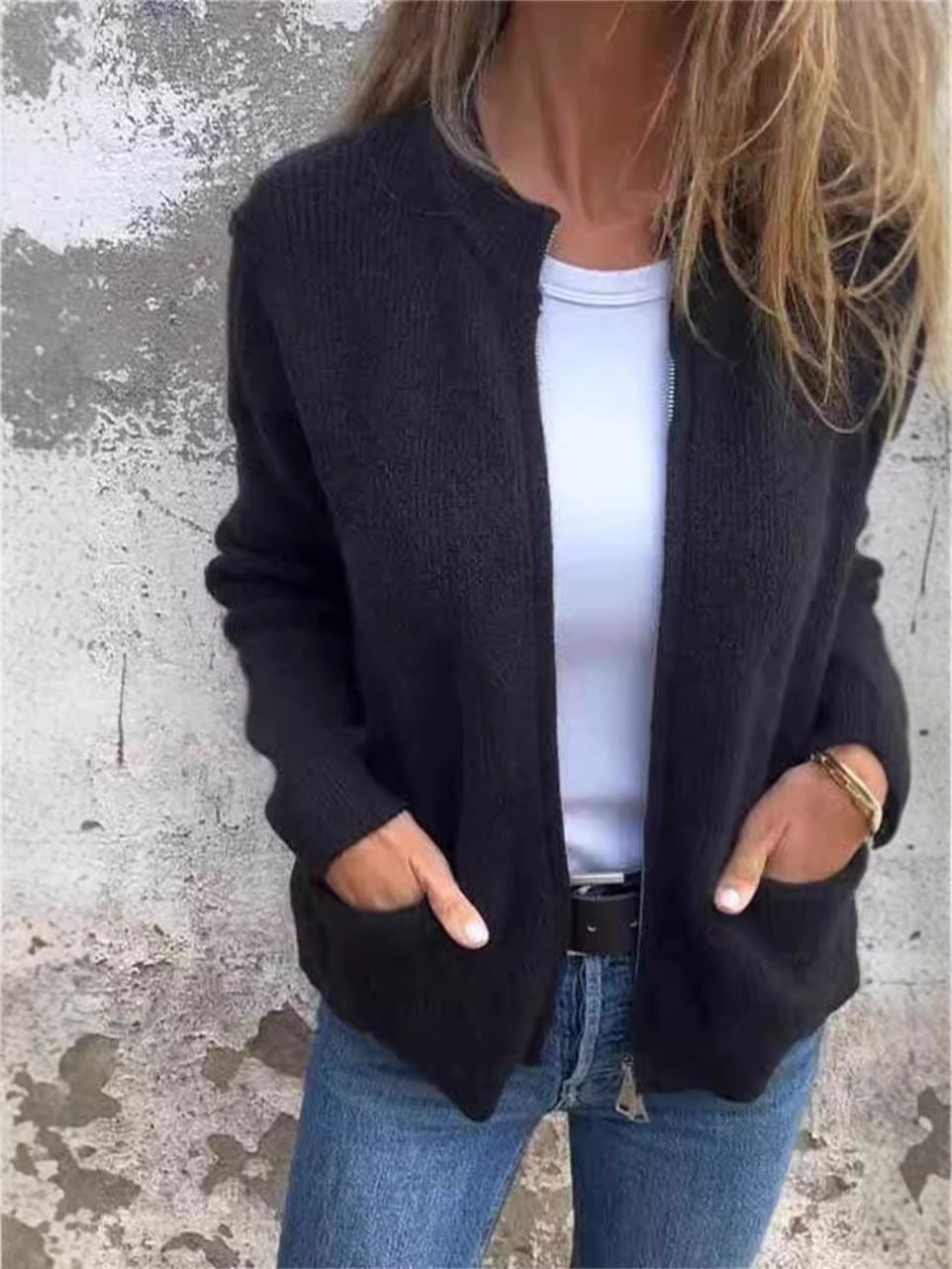 Women’s Jacket – Ribbed Knit – Loose Fit – Stand-Up Collar – Zipper Front – Casual Pockets