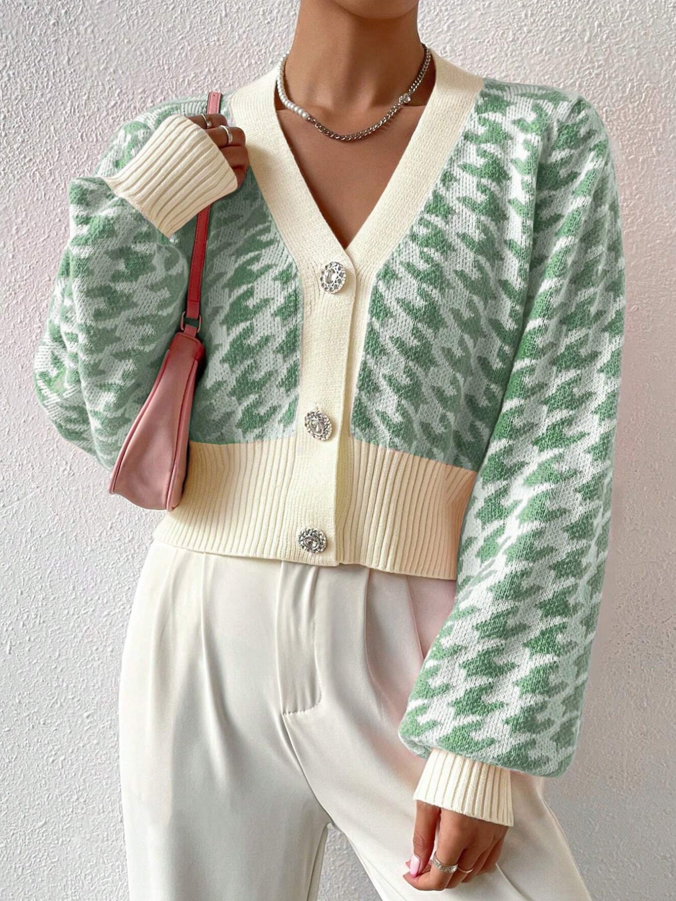 Women's Cardigan – Knit – Houndstooth Pattern – Balloon Sleeves – Short Fit – V-Neck