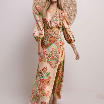 Dress for women – A-line cut – V-neck – Long sleeves – Paisley pattern