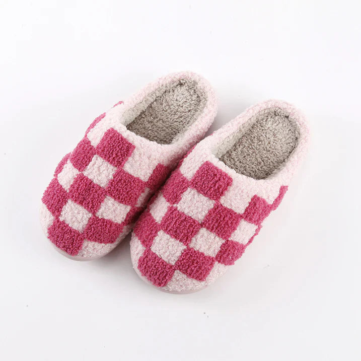 Women’s Checkered Slip-On Slippers | Winter