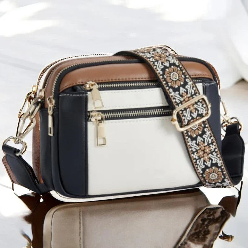 LYRONA PU Texture Shoulder Bag For Modern Women - Chic Envelope Silhouette, Minimalist Zipper, Everyday Elegance