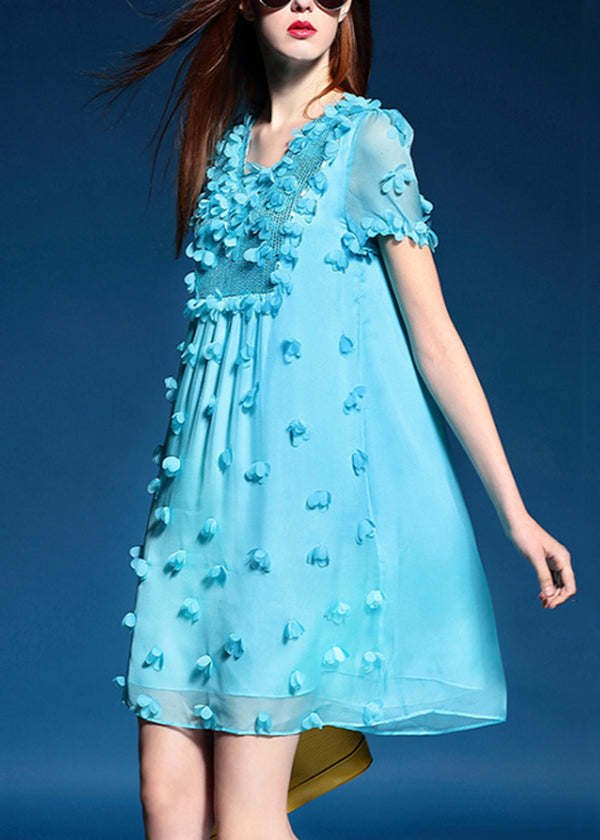 Robe d'été en mousseline de soie bleue à paillettes florales au design original - TrendAura
