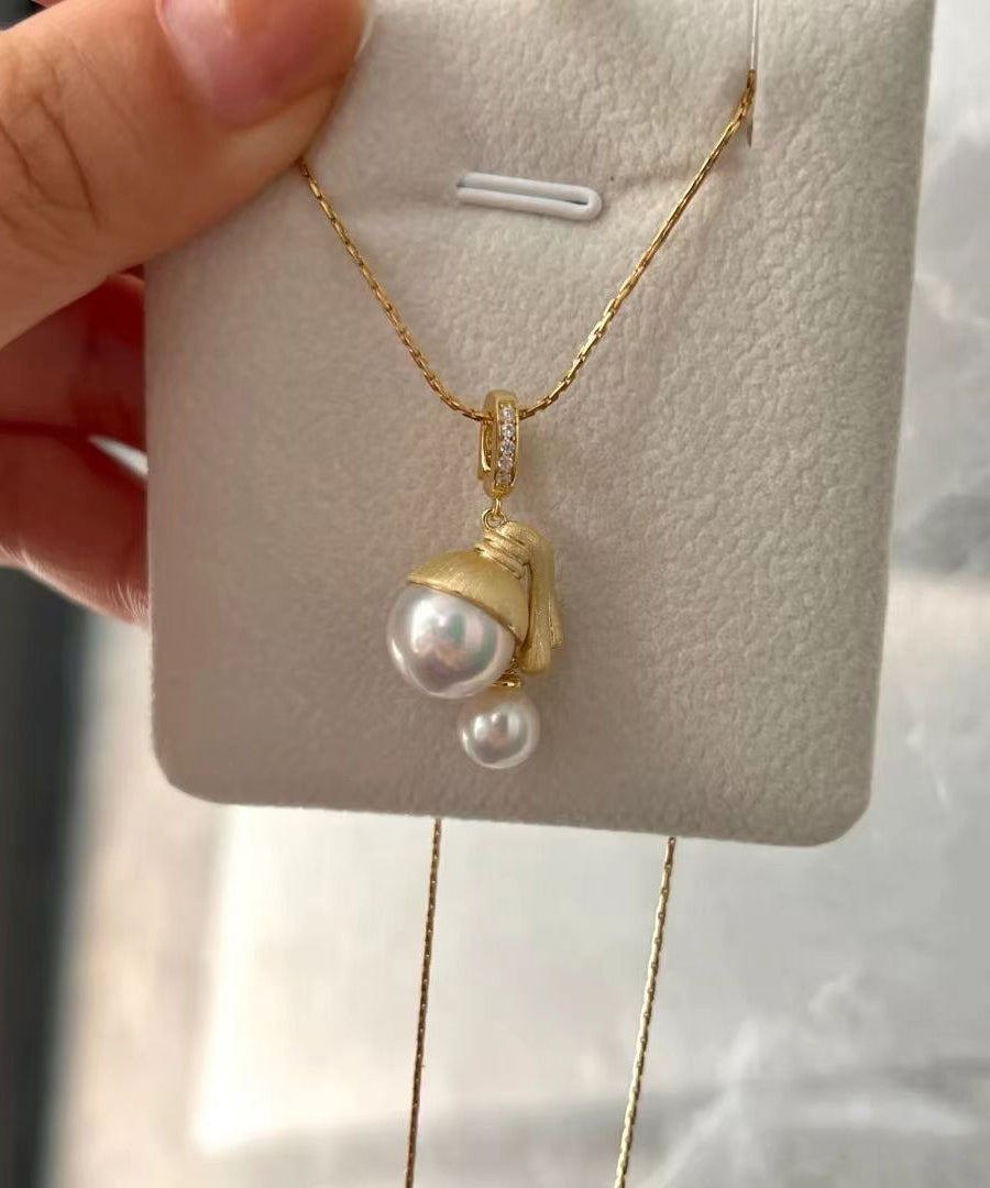 Collier avec pendentif en perles surdorées en argent sterling et or au design original - TrendAura