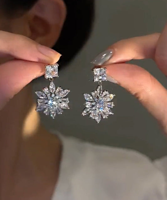 Boucles d'oreilles pendantes florales en alliage de soie et zircon au design original - TrendAura