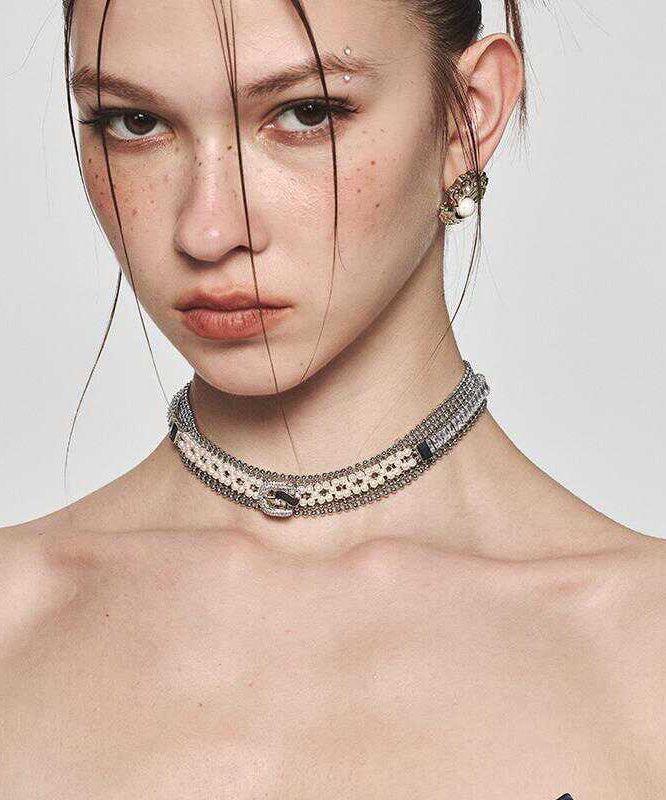 Collier original en alliage d'or et perles de zircon - TrendAura