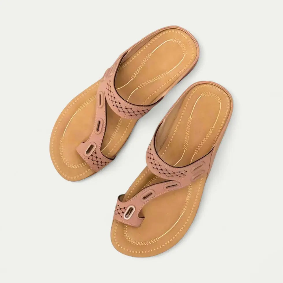 Supportive Design Sandals for Women – Stylish & Comfortable Slip-Ons