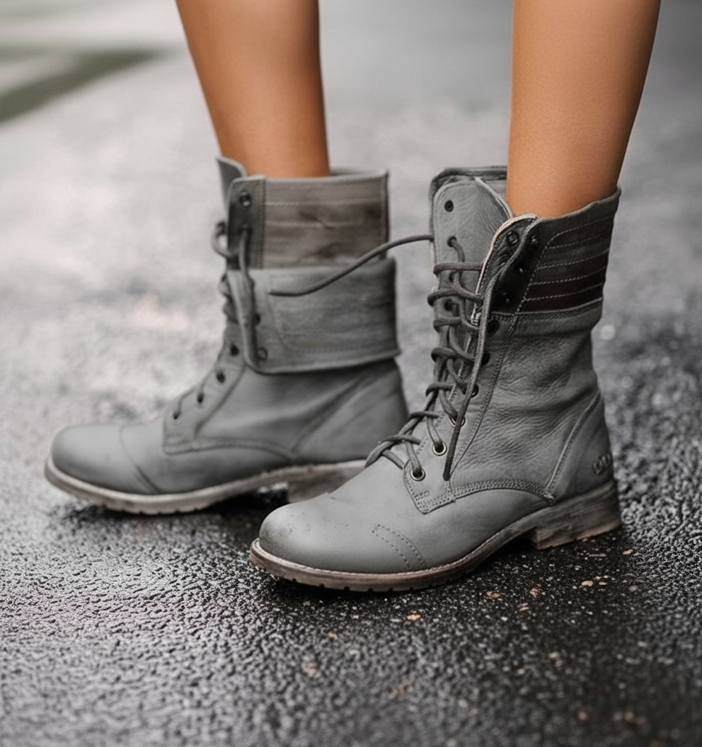 Women's Lace-Up Boots with Vintage Style and Sturdy Design