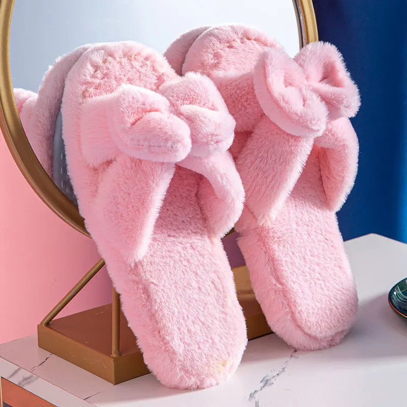 Plush Slippers with Bow for Women – Cozy & Stylish Comfort