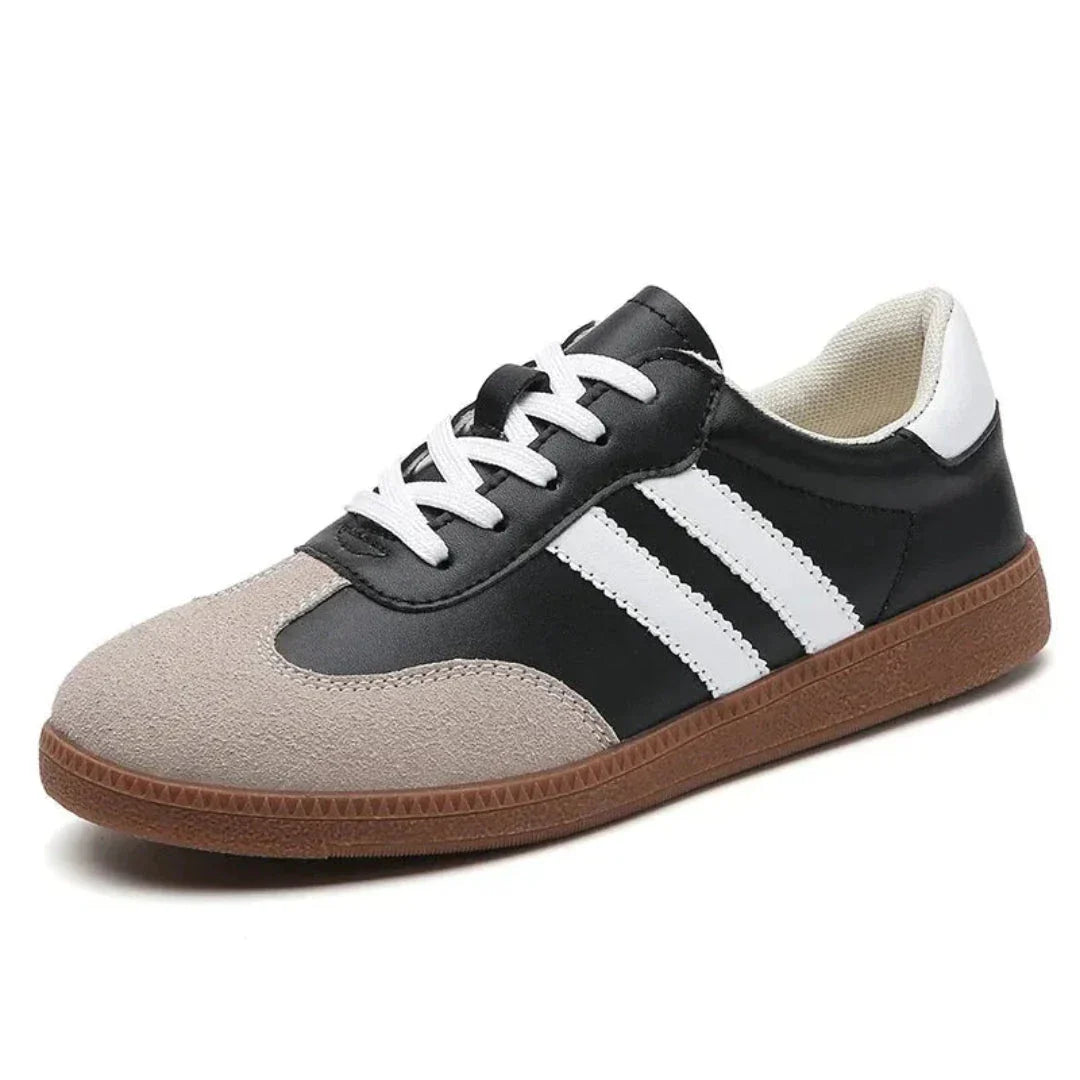 Rei Suede Stripe Classic Sneakers
