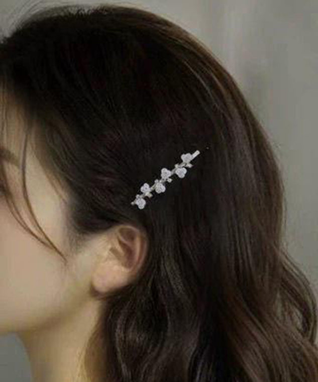 Paire d'épingles à cheveux rétro en alliage blanc et zircone, motif fleur de prunier - TrendAura