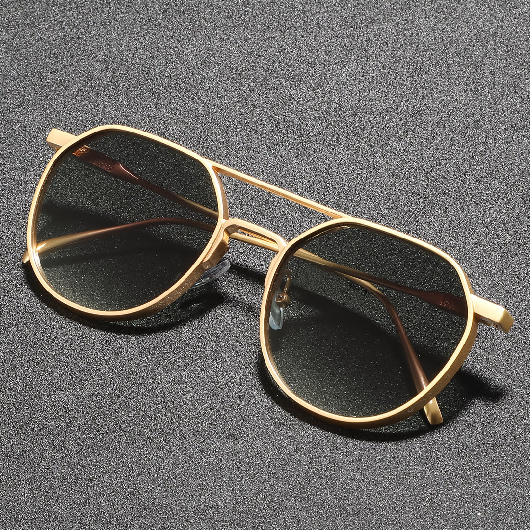 Retro round men's sunglasses with UV400 protection