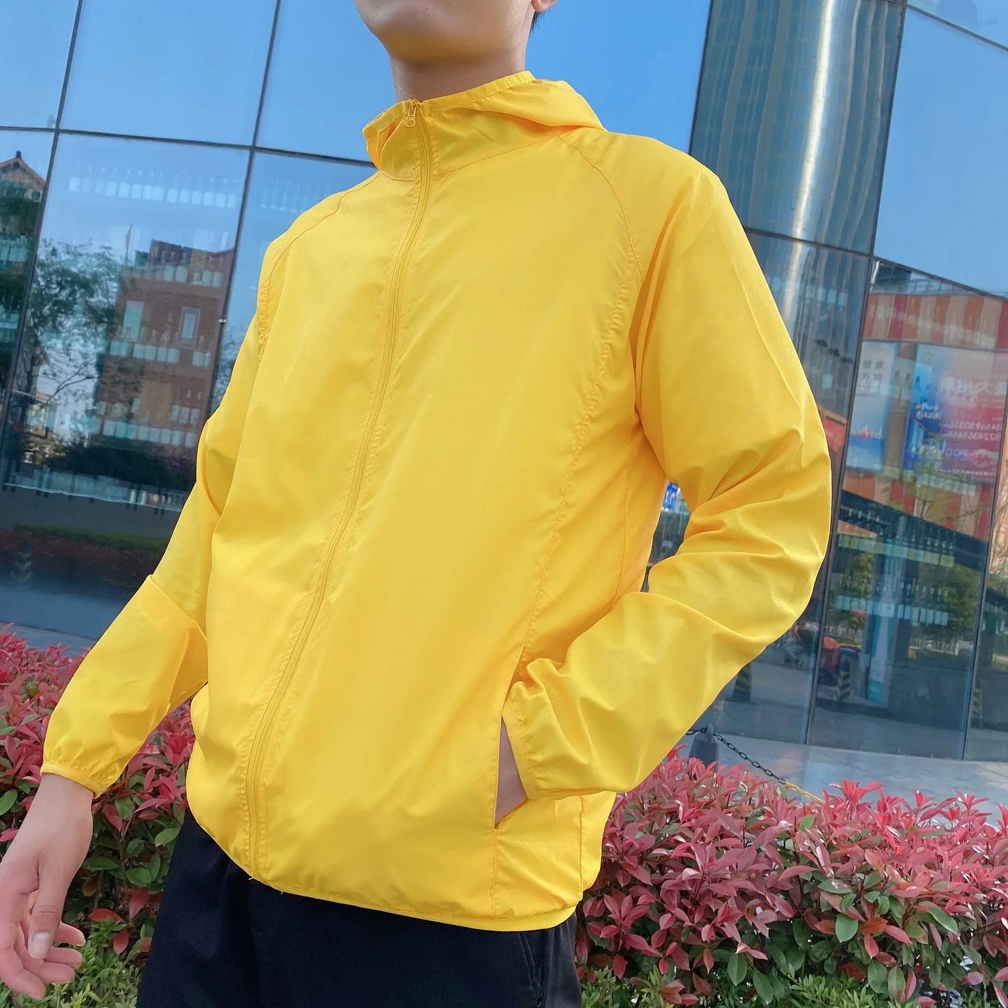 Men's Windbreaker Jacket All-Weather Style For Active Men