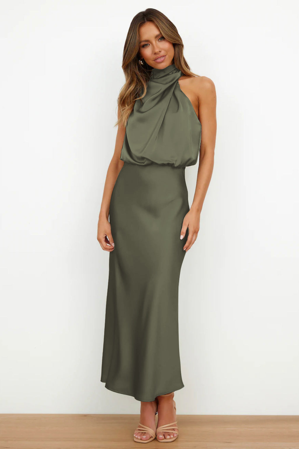 Women's Halter Evening Dress with A-Line Silhouette and Adjustable Neckline