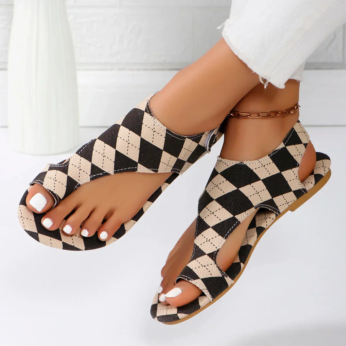 Women's Casual Sandals with Adjustable Straps and Durable Sole - TrendAura