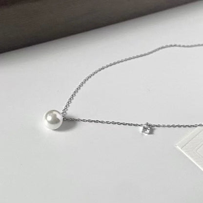 Serene Pearl Pendant