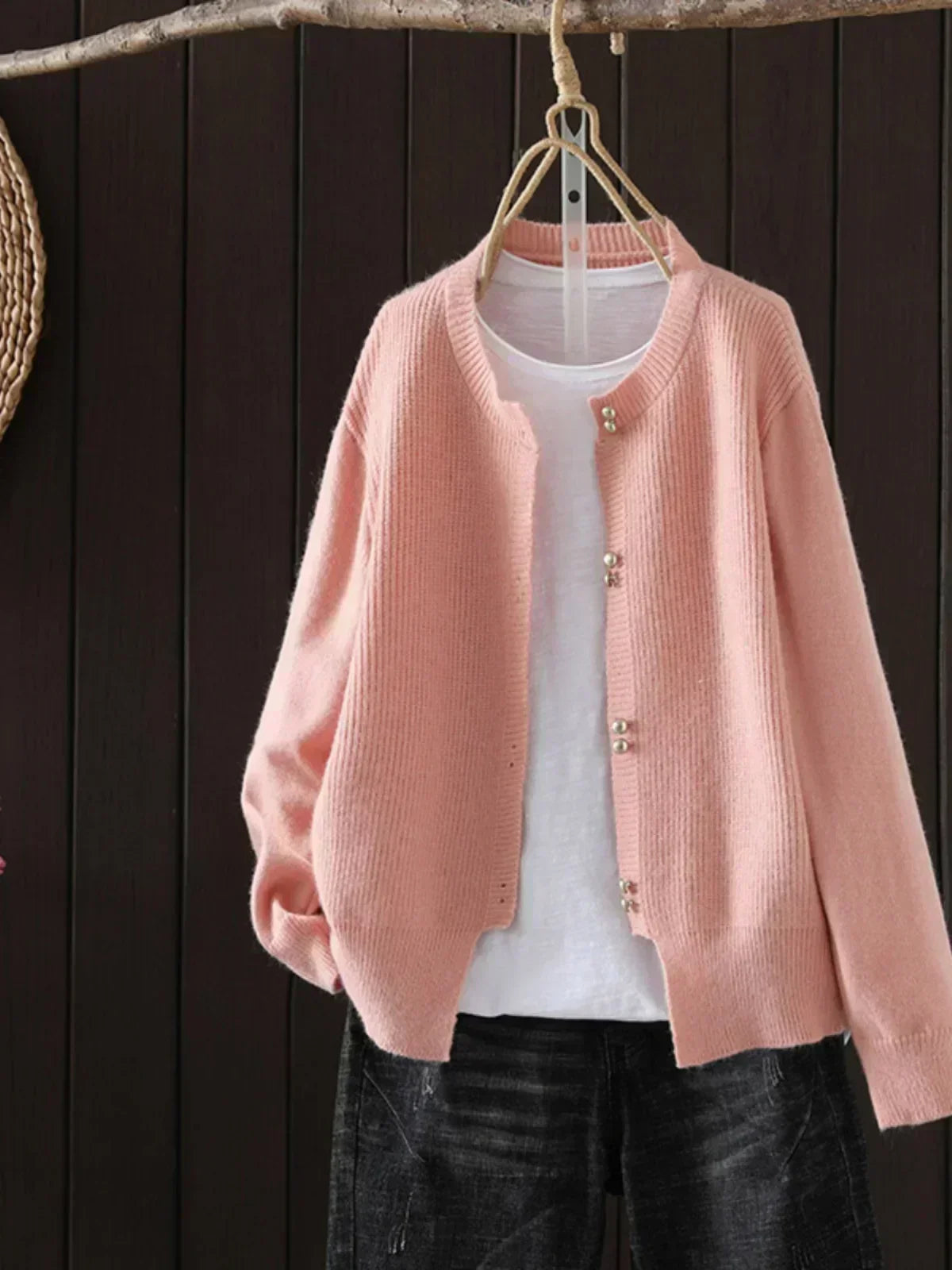 Women's Knit Cardigan with Cozy Feel and Breathable Design