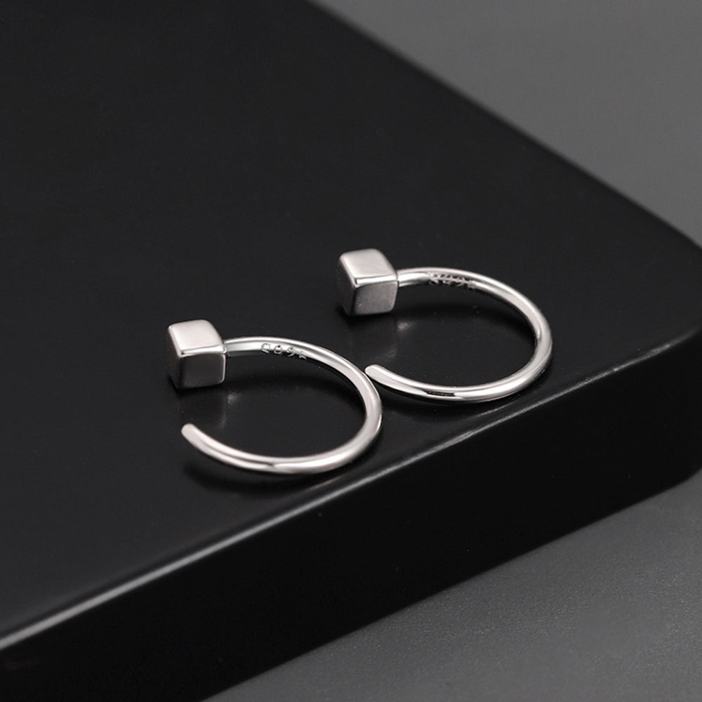 Peter | Minimalist stainless steel earrings for men - TrendAura