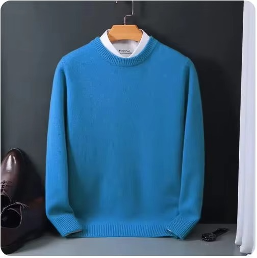 TrendAura Classic Cashmere O-Neck Navy Men's Sweater Knit Pullover for Soft Warmth and Refined Comfort