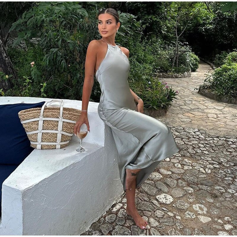 Saskia | Elegant maxi dress for women