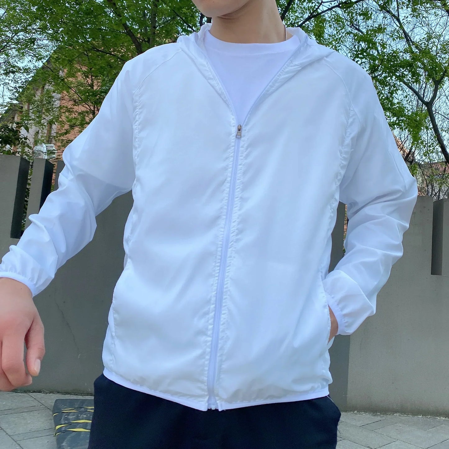 Men's Windbreaker Jacket All-Weather Style For Active Men