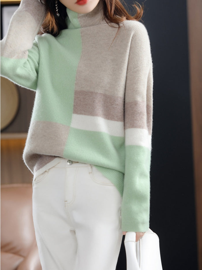 Eloura-Moda | Patterned sweater with a turtleneck