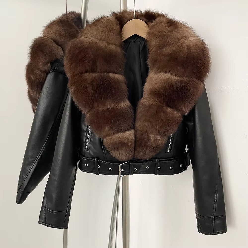 Women's Faux Leather Coat with Faux Fur Collar — Elegant Warmth for the Cold Season