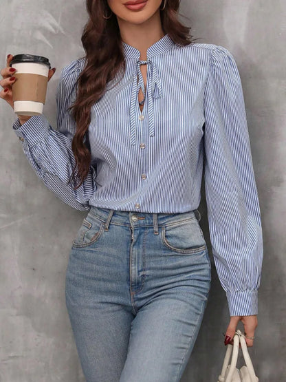 Fleur | Trendy V-neck blouse for women