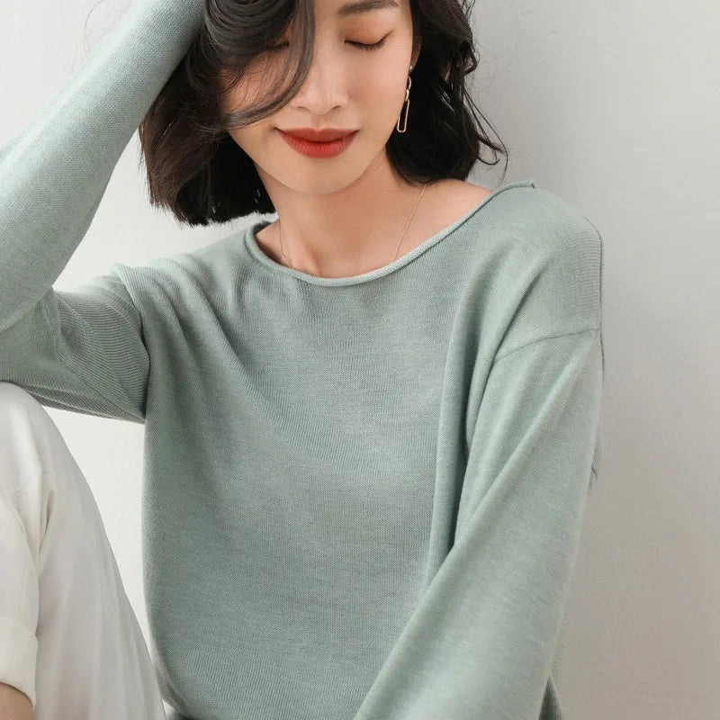 Women's sweater made of solid knit | Long sleeves