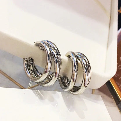 Super Hooper Chunky Hoop Earrings