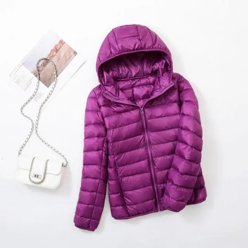 Women's hooded down jacket