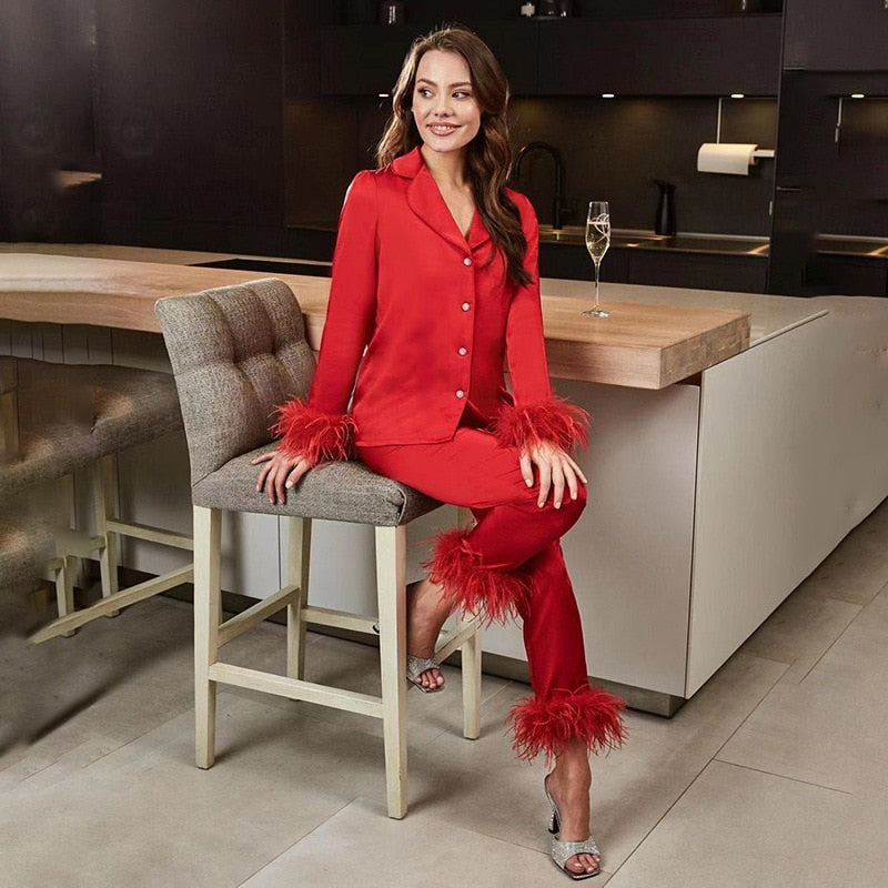 Sianna | Elegant Two-Piece Set with Feathers for Women