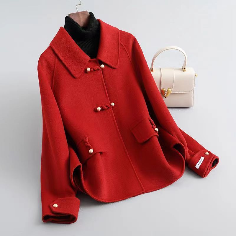 Lea Elegant Wool Coat For Modern Women, Lightweight Warmth And Soft Insulation, Timeless Sophistication