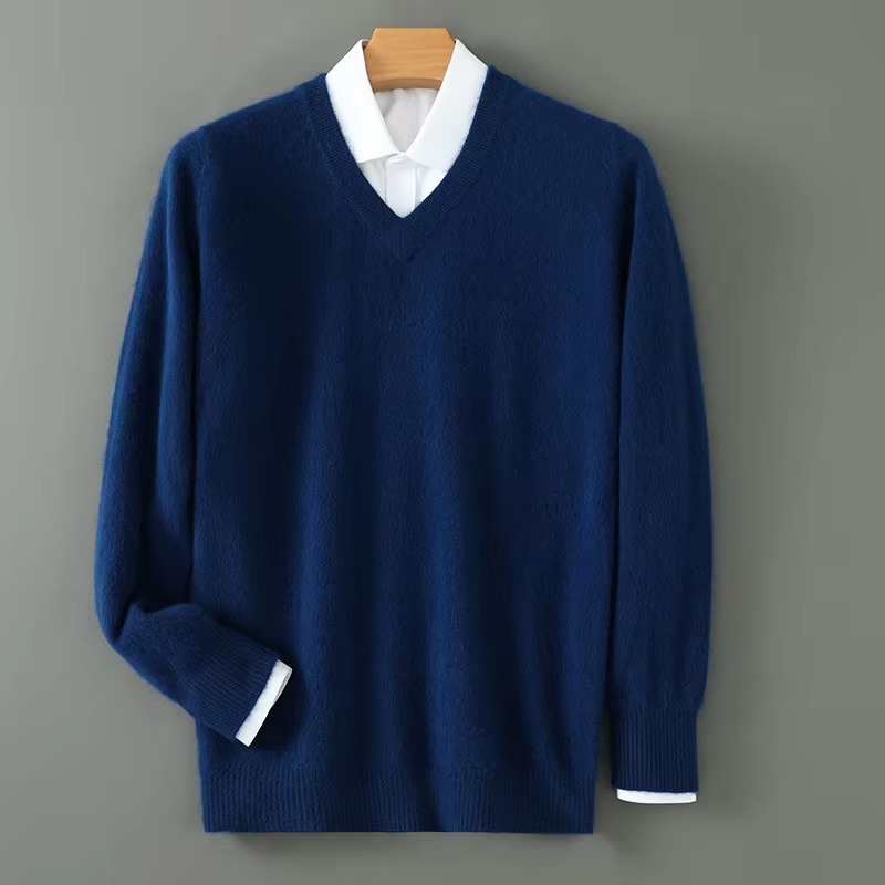 TrendAura Men's Winter Cashmere Blend V Neck Sweater Loose Fit Plus Size Knitted Pullover For Warmth