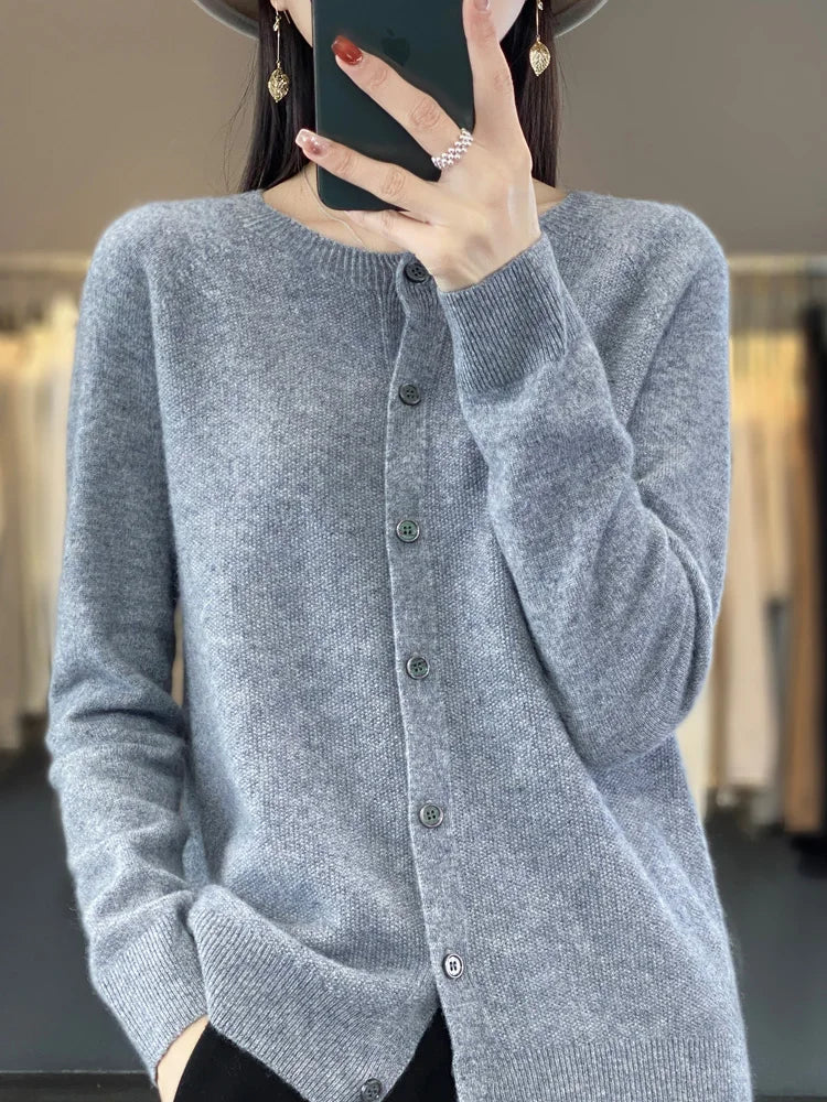 Women's Buttoned Cardigan with Classic Design and Versatile Style