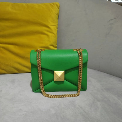 TrendAura Luxe Rivet Leather Crossbody Bag - Premium Craft With Rivet Detail And Versatile Chain Strap For Day To Night