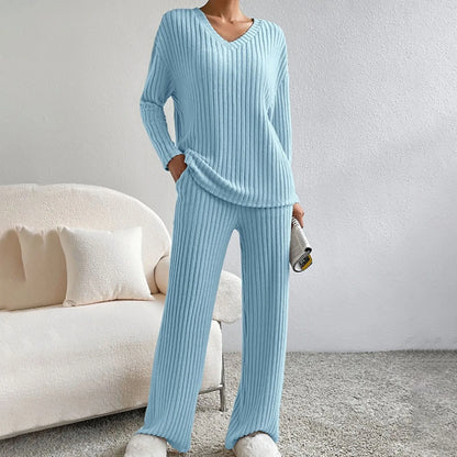 Women's Knitted Two-Piece Set with Soft Fabric and Relaxed Fit