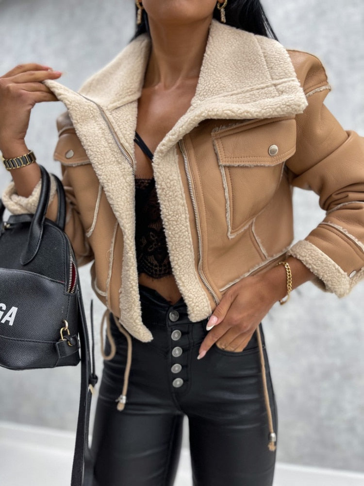 Women’s Cropped Jacket – Faux Leather – Shearling Lining – Slim Fit – Zip Closure