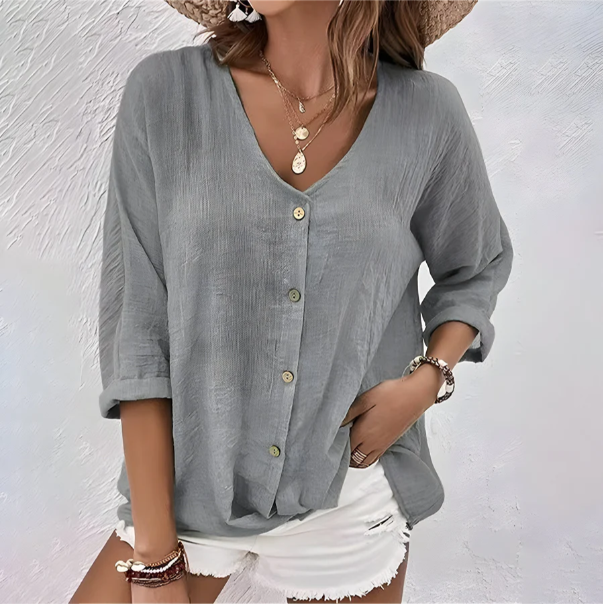 Women's Button-Up Blouse with Relaxed Fit and Breathable Fabric