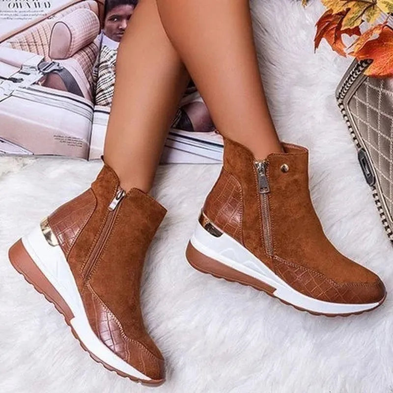 Women's Supportive Boots with Comfortable Fit and Durable Design