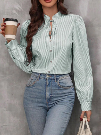 Fleur | Trendy V-neck blouse for women