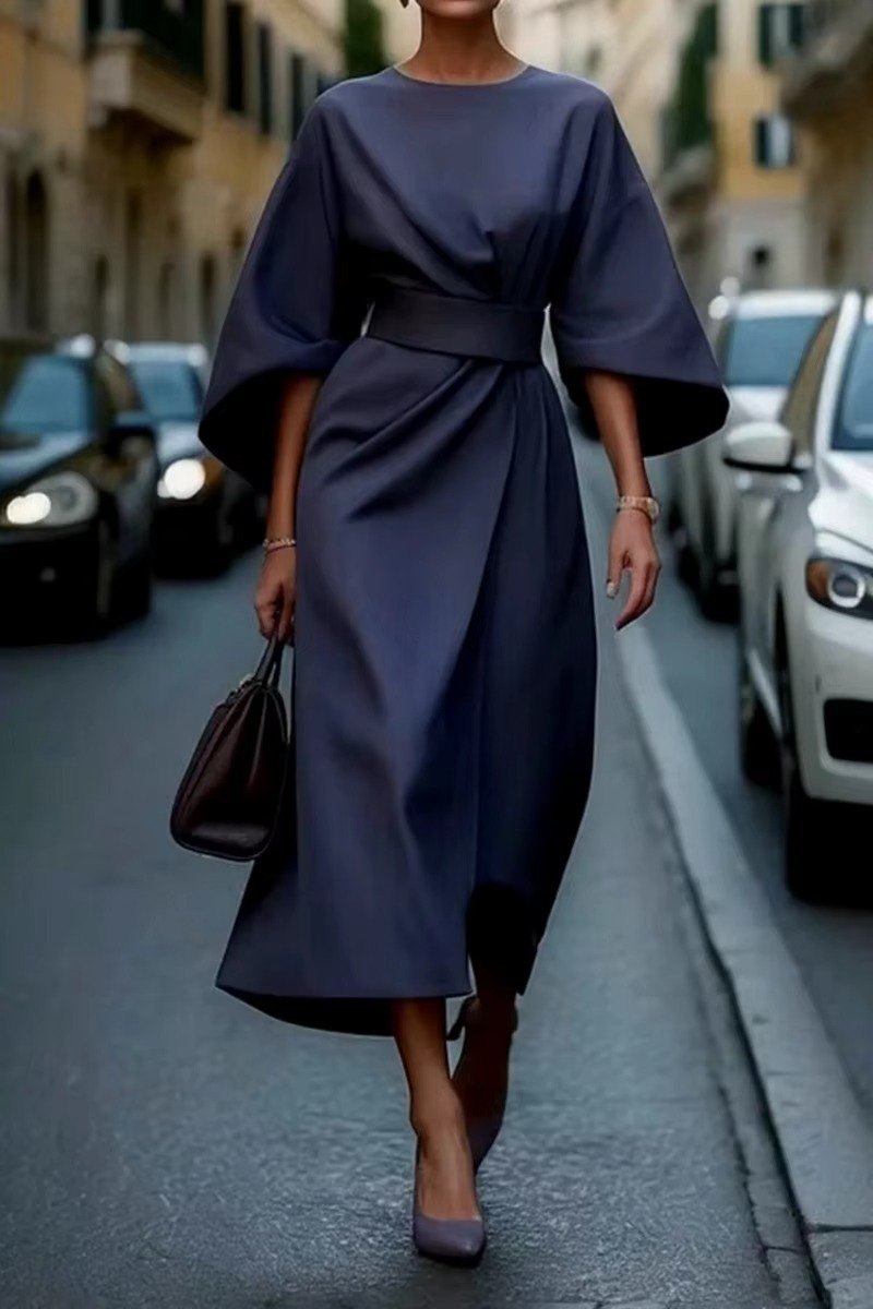 Elegant Solid Color Bat Sleeve Dress with Defined Waist