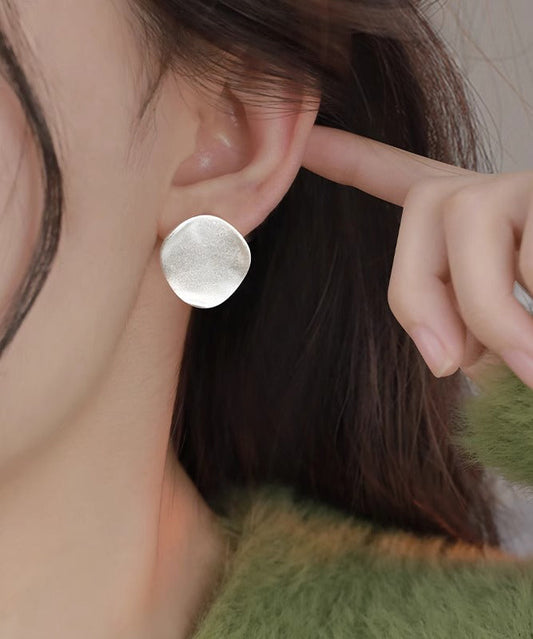 Boucles d'oreilles puces simples en soie et argent sterling givré - TrendAura