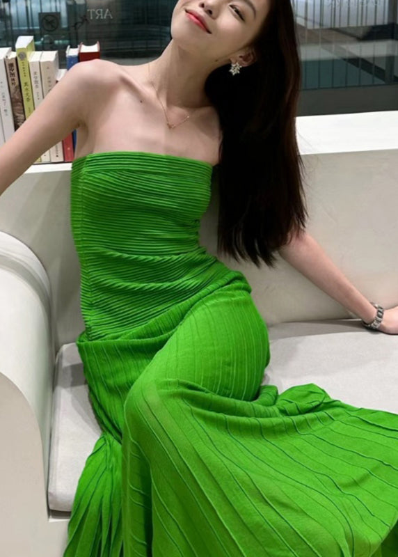 Robe longue en tricot à épaules dénudées et coupe slim verte pour l'été - TrendAura