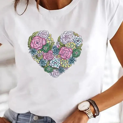 Summer T-shirt with heart motif for women