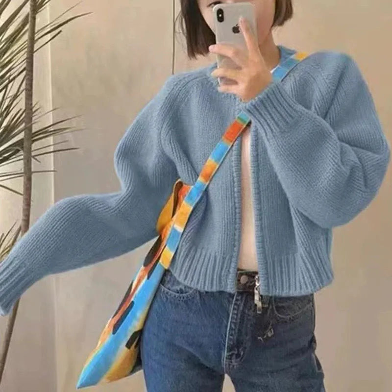 Cardigan for women in crop design