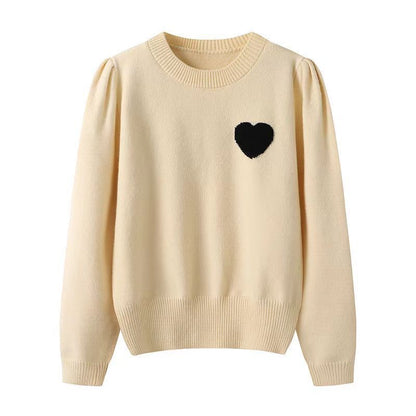 Women's knitted sweater with heart details