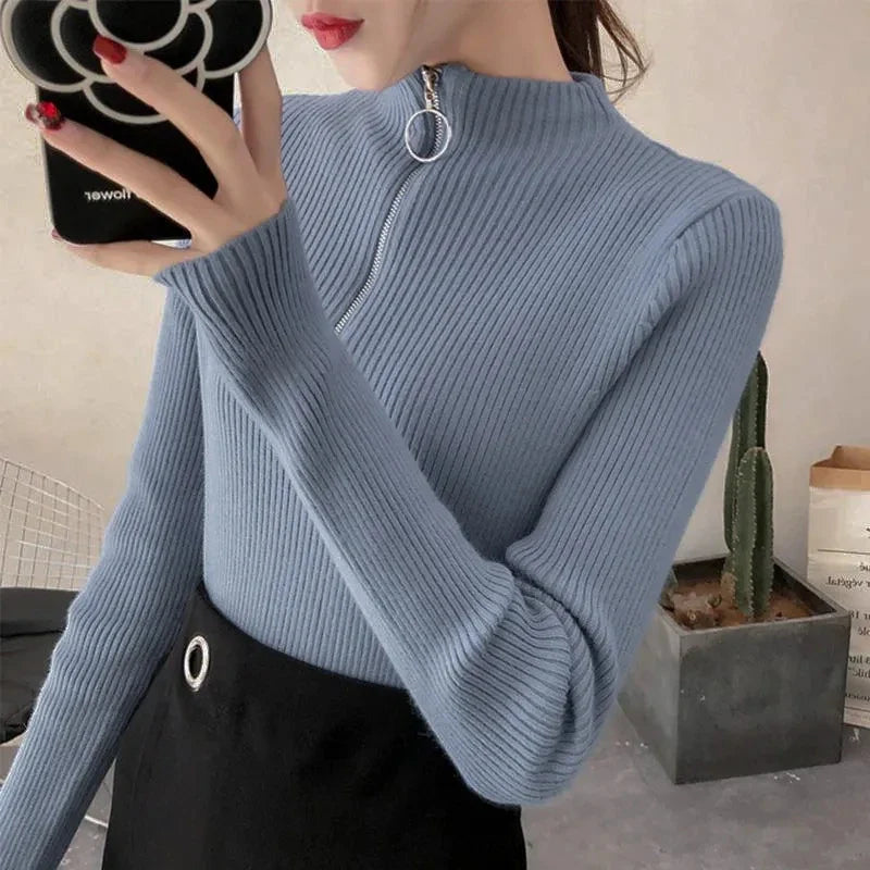 Women's knitted sweater with zipper and high collar