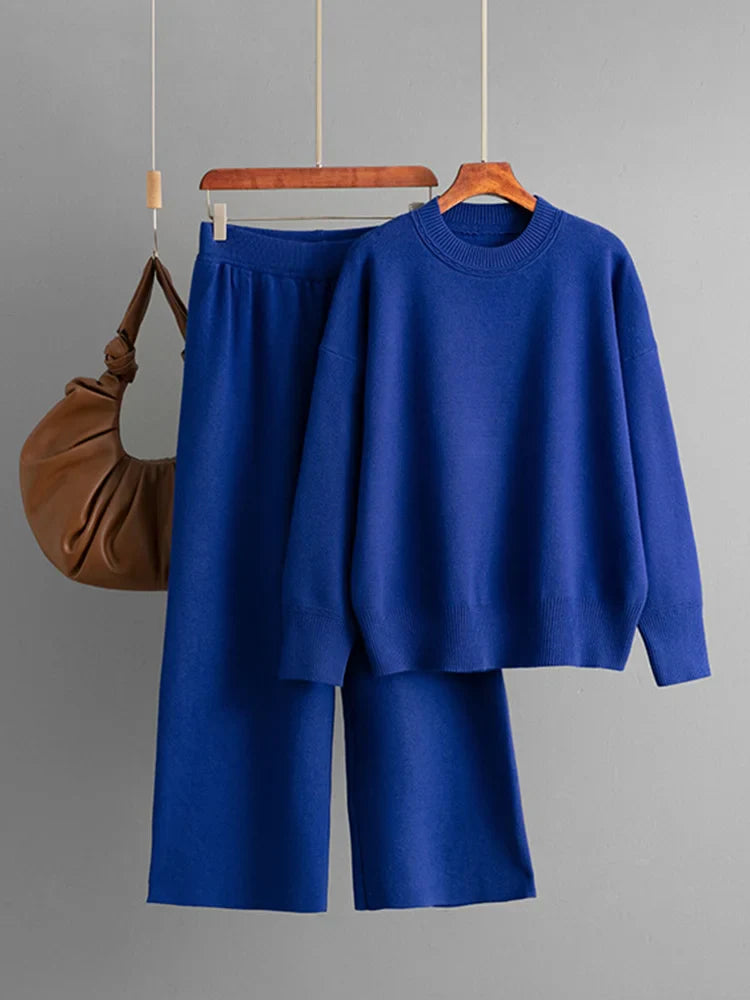 Knitting Kit for Women Cozy Knit Set with Loose Sweater and Wide Pants One Size for Effortless Autumn and Winter Comfort